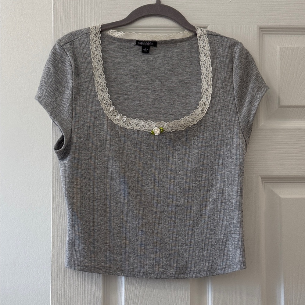 Wild Fable Grey rosette lace knit baby shirt cropped